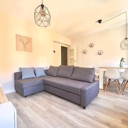 Ferienwohnung Housingleon Velarde Exterior foto